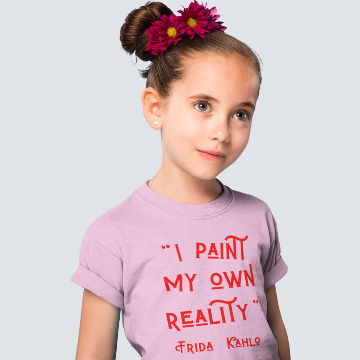 FRIDA KAHLO "I PAINT MY OWN REALITY" QUOTE Kids Organic T-Shirt : Red on Cotton Pink