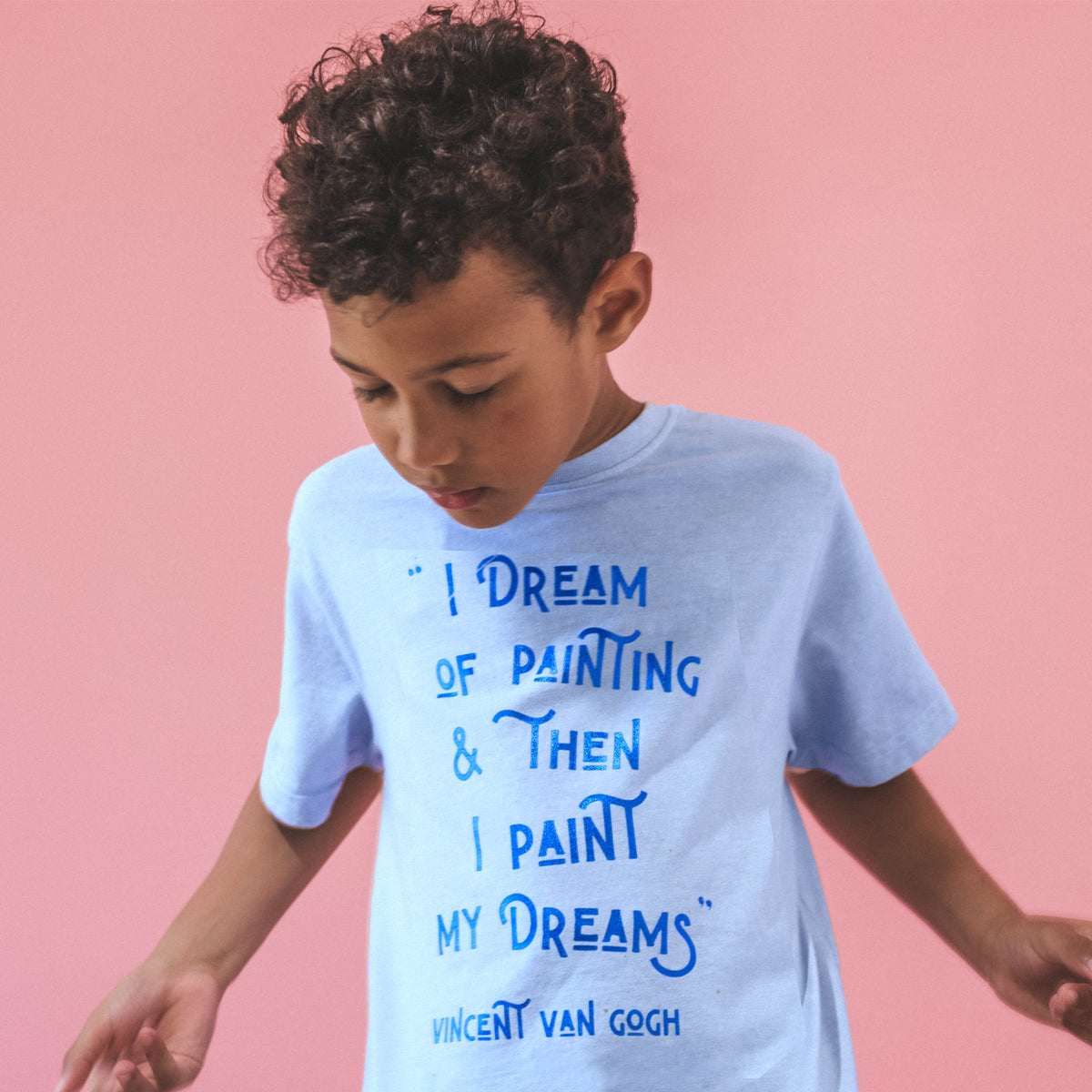 VAN GOGH "I DREAM OF PAINTING..." QUOTE Kids Organic T-Shirt : Mid Blue on Sky Blue